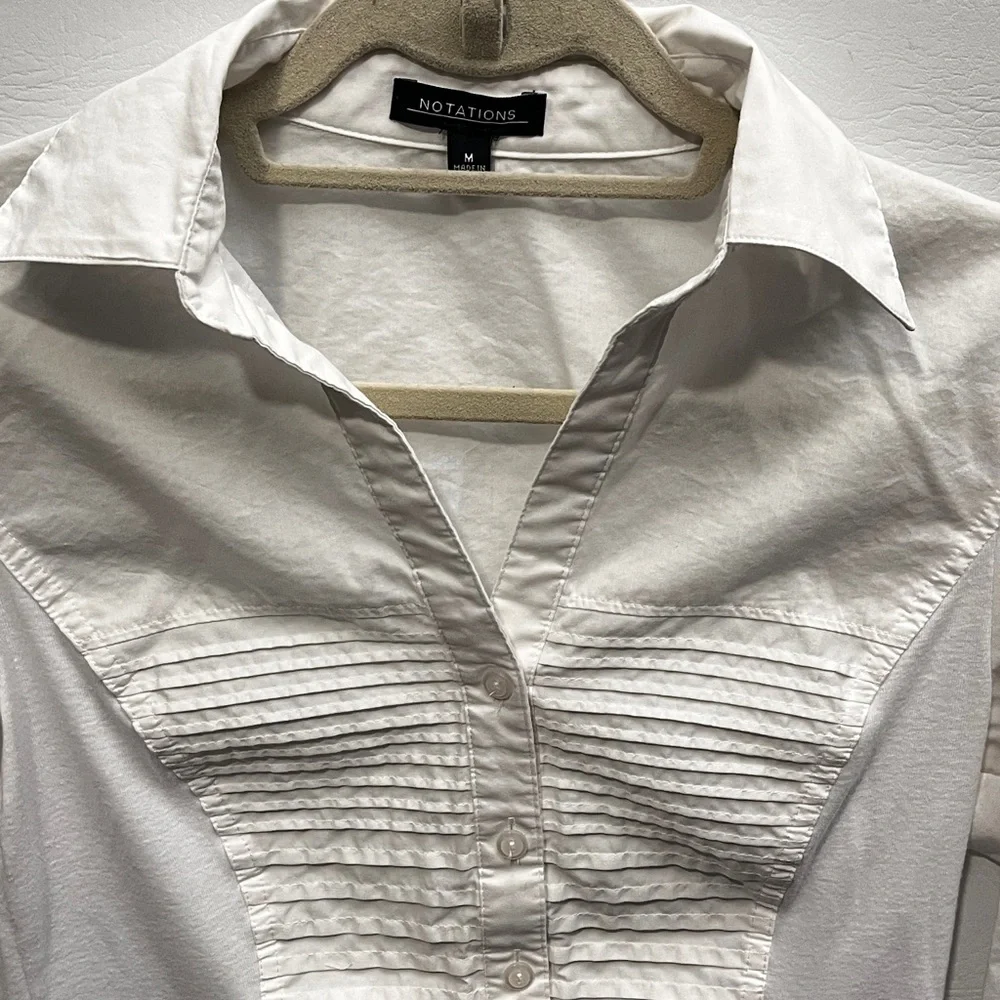 Notations Romantic Victorian White Pleated Front Button-Down Shirt Medium